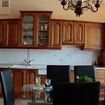 Апартаменты Nyirfa Apartmanhaz