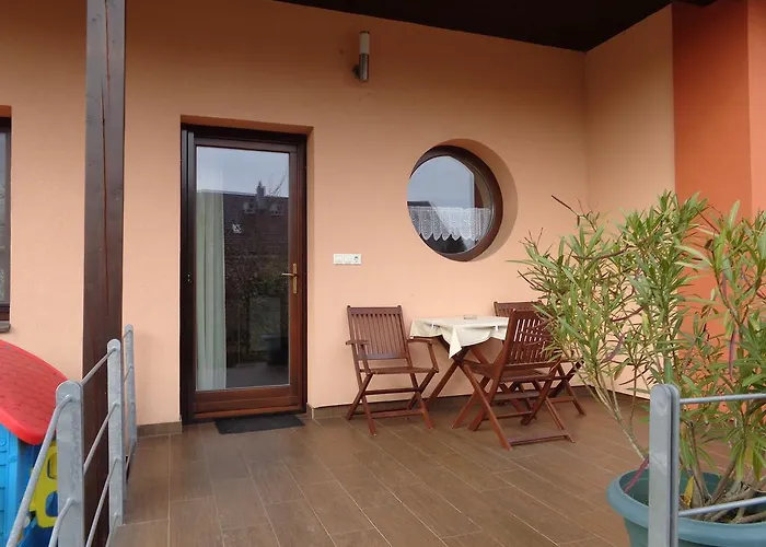 Nyirfa Apartmanhaz